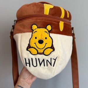 Disney Winnie the Pooh Hunny Pot Plush Bag